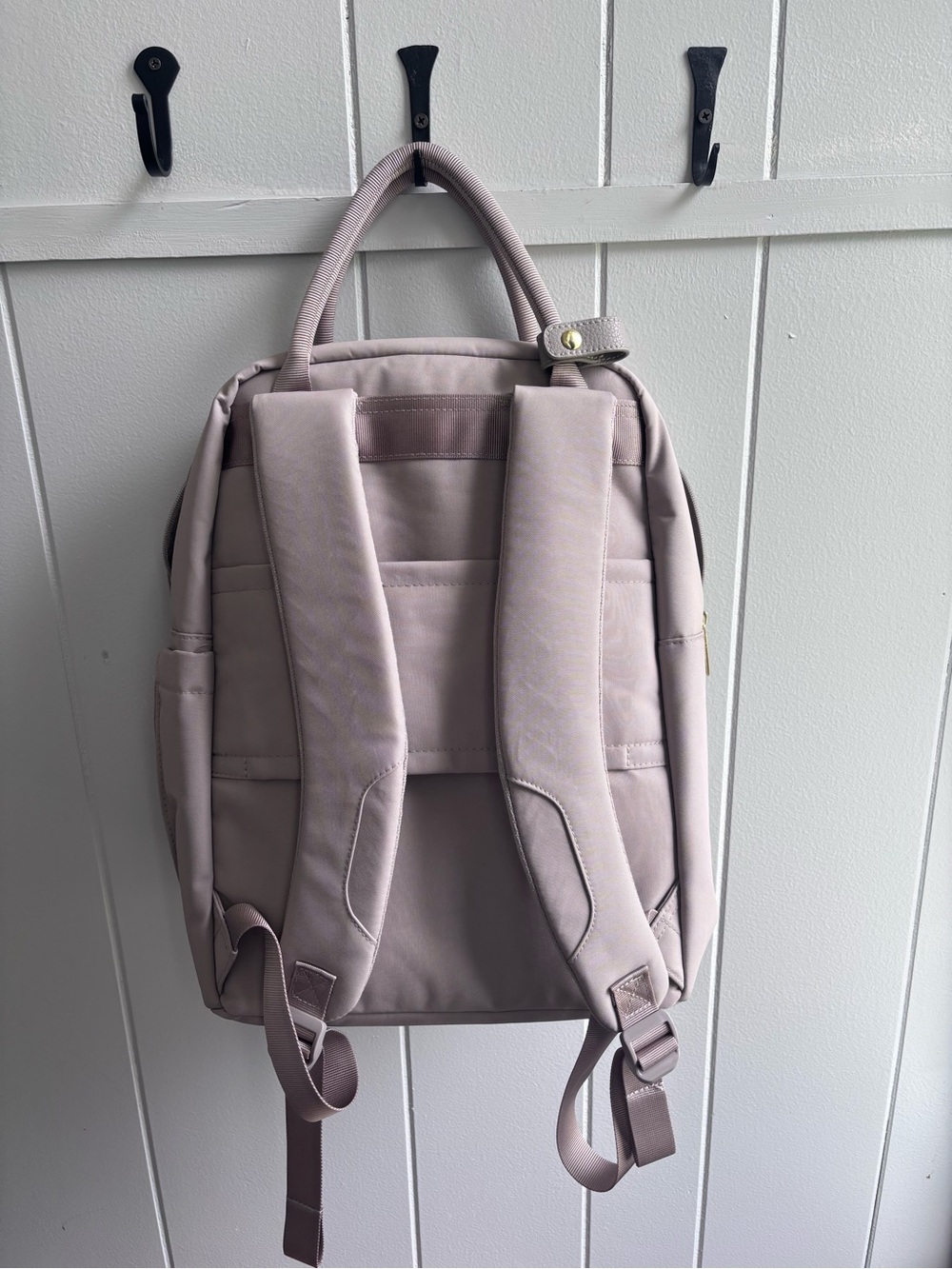 Signature Commuter Backpack - Picture 2 of 5